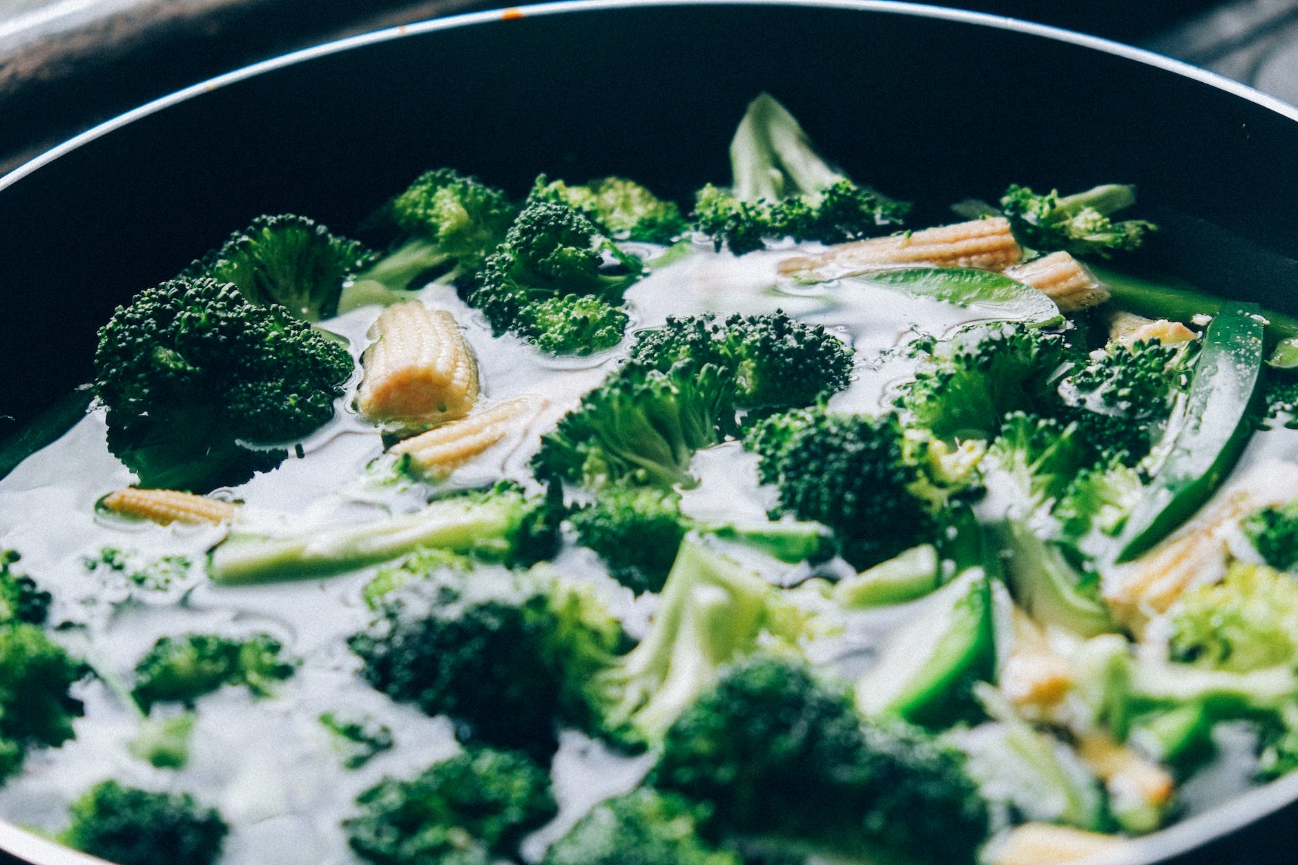 cooked broccoli soup