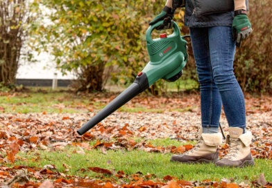 Bosch Universal Garden Tidy Blower, Vacuum, and Shredder: In-Depth Review